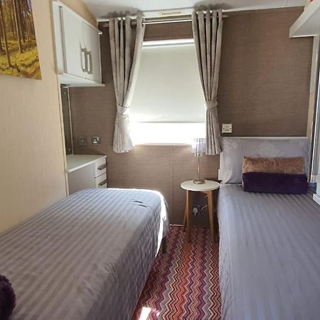 Lodge Seaview 斯沃尼奇 外观 照片
